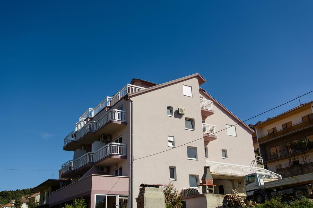 Apartmani Mm Trogir Exterior photo